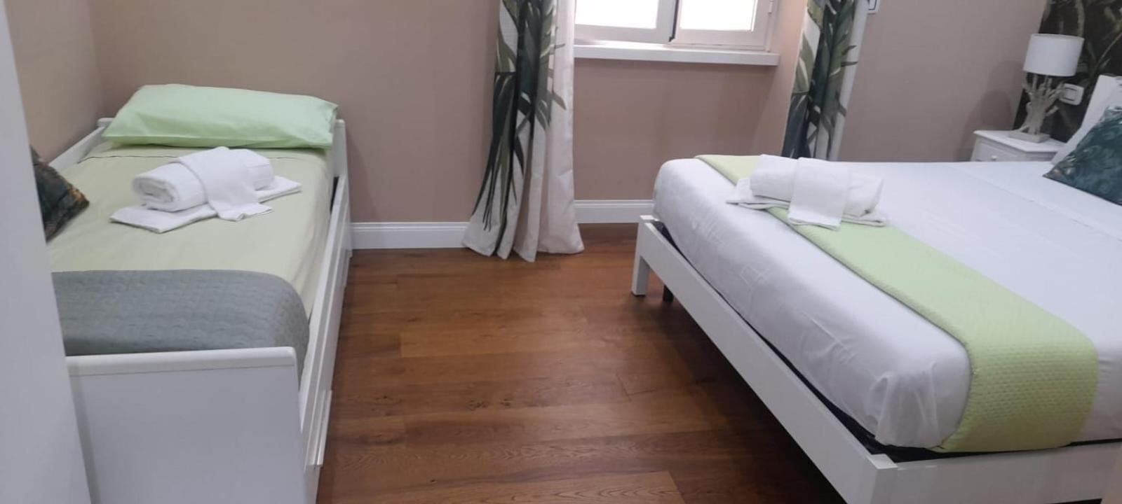 B&B Caffe Retro' Cisterna di Latina Εξωτερικό φωτογραφία
