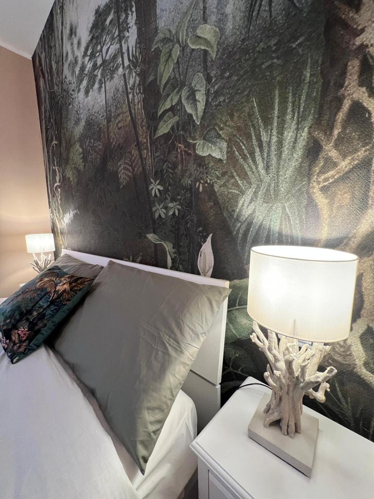 B&B Caffe Retro' Cisterna di Latina Εξωτερικό φωτογραφία